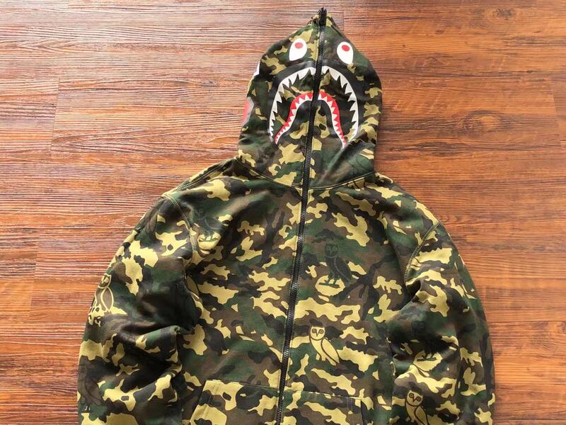 Moletom Dupla Face BAPE x OVO - HYPER LIST