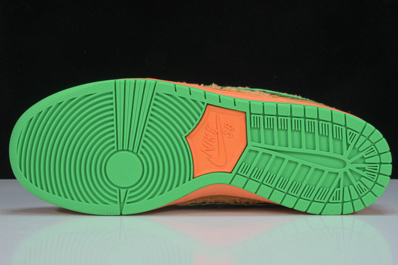 Nike Dunk Low Grateful Dead Bears Orange - HYPER LIST