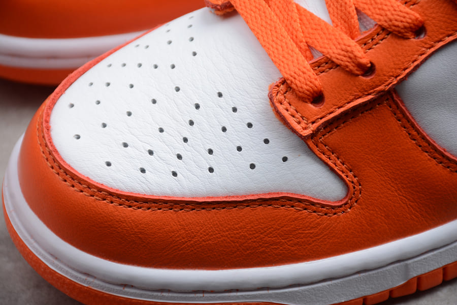 Nike SB Dunk Low Syracuse - HYPER LIST