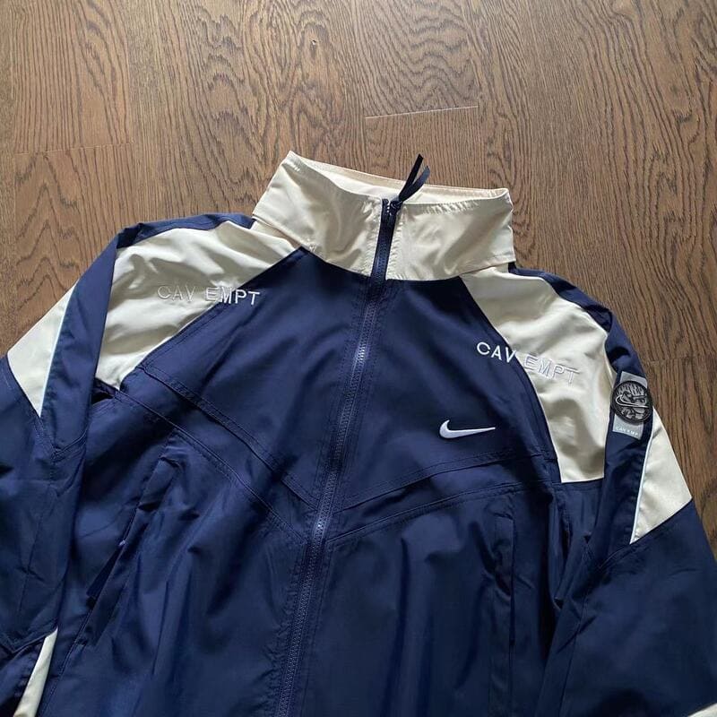 Jaqueta Nike x Cav Empt - HYPER LIST