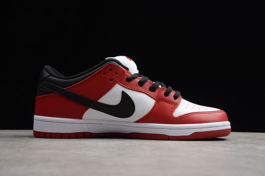 Nike SB Dunk Low Chicago - HYPER LIST
