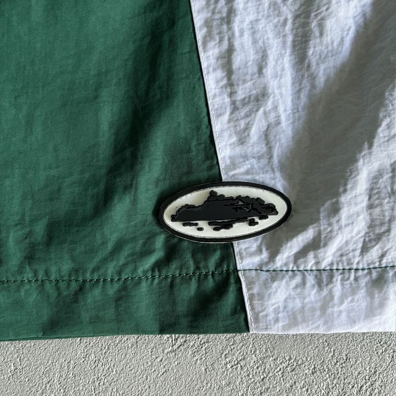 Shorts Corteiz Verde Branco - HYPER LIST