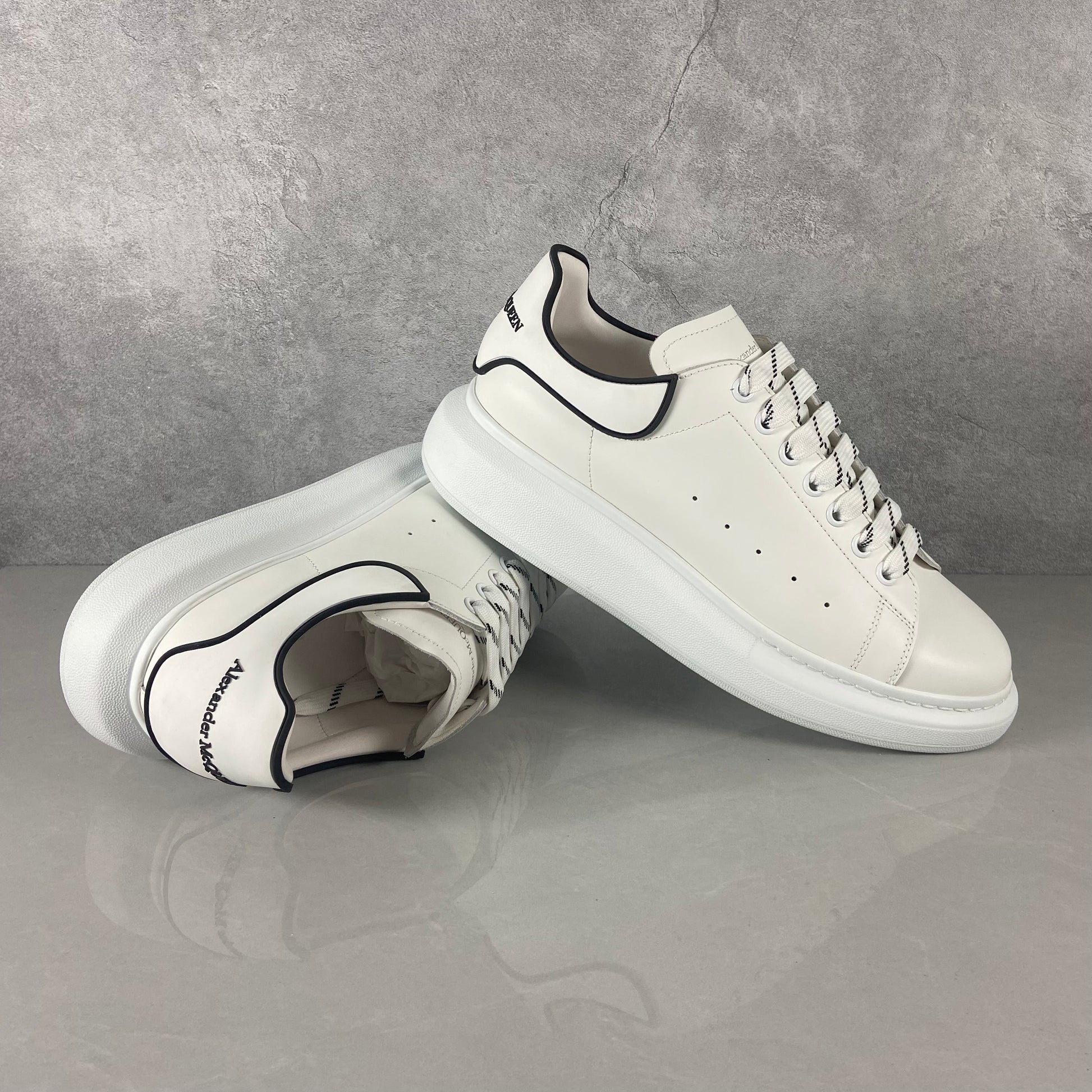 Alexander McQueen 3D White - HYPER LIST