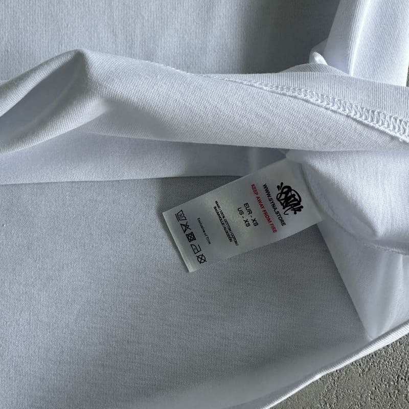 Camiseta Syna World x Evian Logo - HYPER LIST
