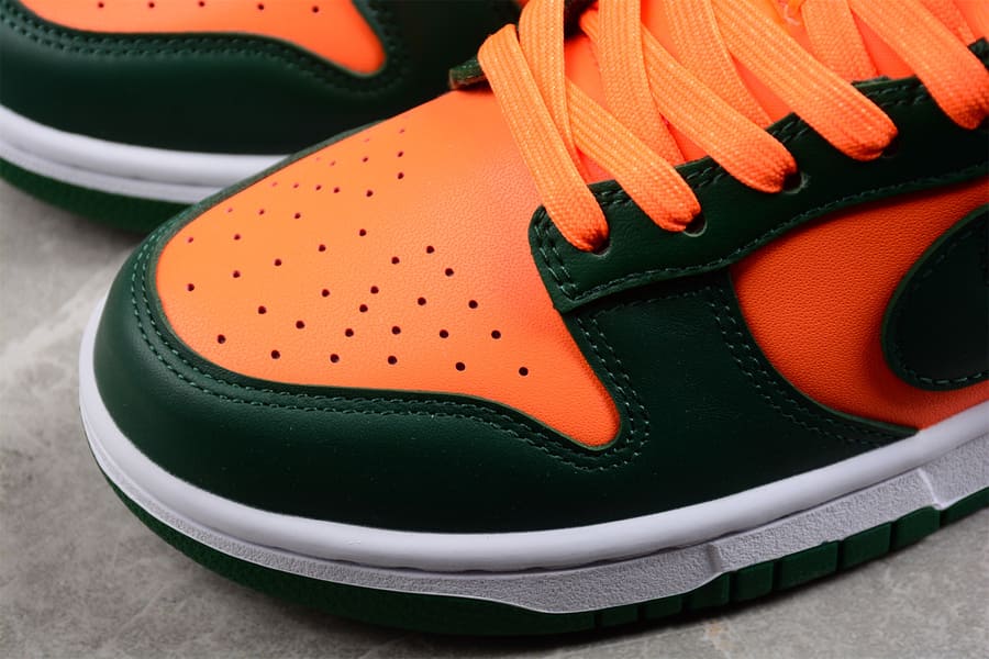 Nike Dunk Low Miami Hurricanes - HYPER LIST