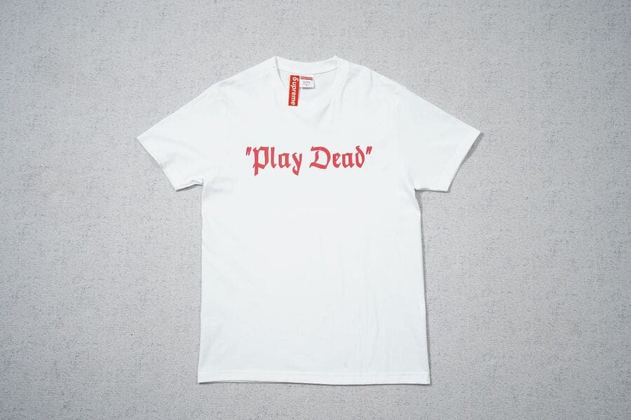 Camiseta Supreme “Play Dead” - HYPER LIST
