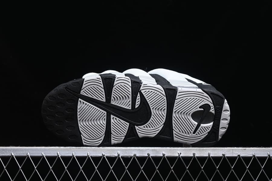 Nike Air More Uptempo Low Panda - HYPER LIST