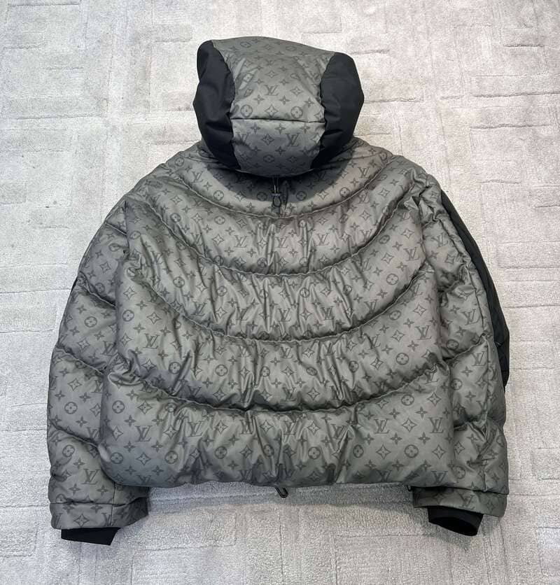 Jaqueta Louis Vuitton 2054 Heat Reactive Puffer - HYPER LIST
