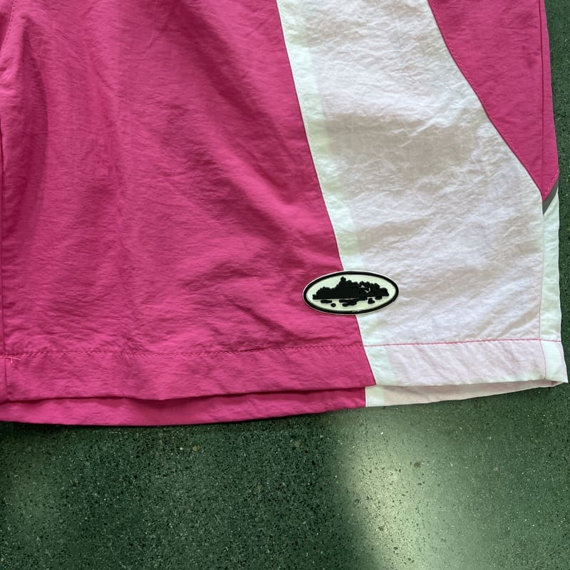 Shorts Corteiz Rosa Branco - HYPER LIST