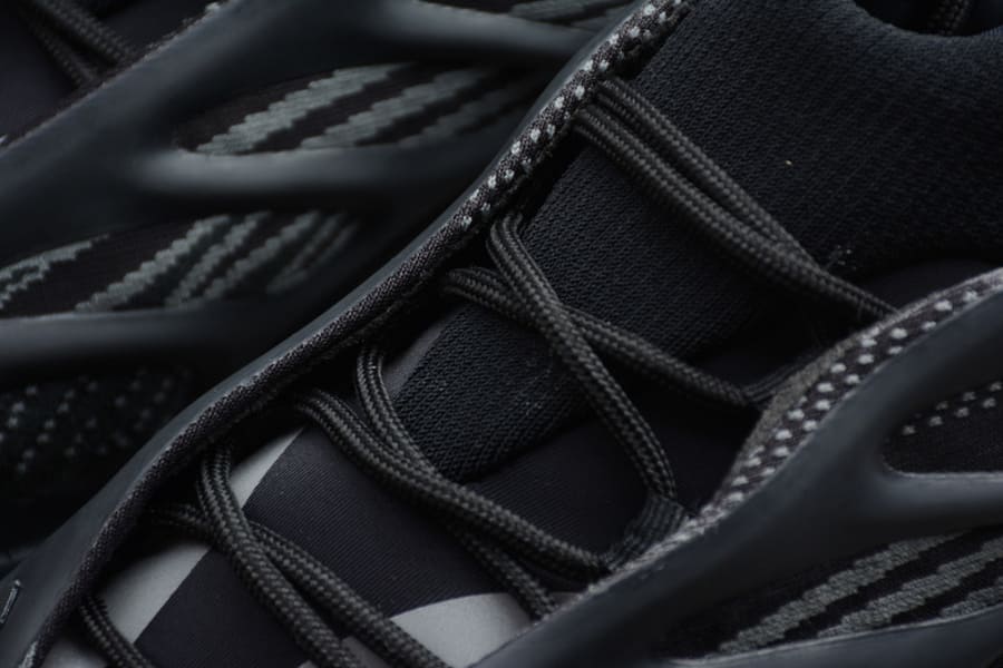 Adidas Yeezy 700 V3 Alvah - HYPER LIST