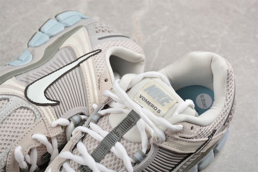 Nike Zoom Vomero 5 Light Orewood Brown - HYPER LIST