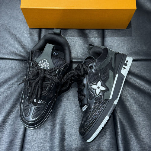Louis Vuitton Skate Black Reverse - HYPER LIST