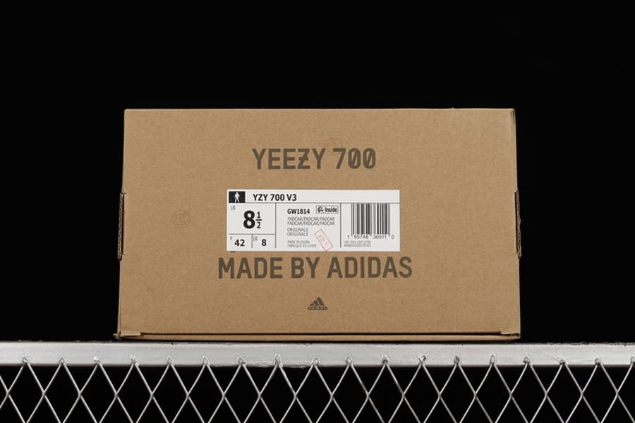 Adidas Yeezy 700 V3 Fade Carbon - HYPER LIST