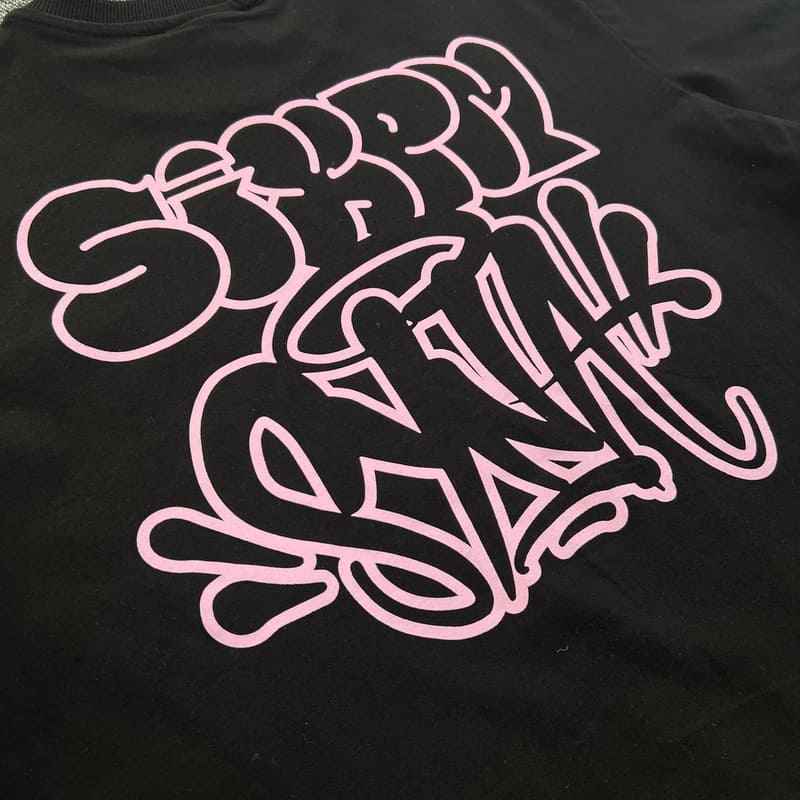 Camiseta Syna World x 6PM Rush Greatness Preta - HYPER LIST