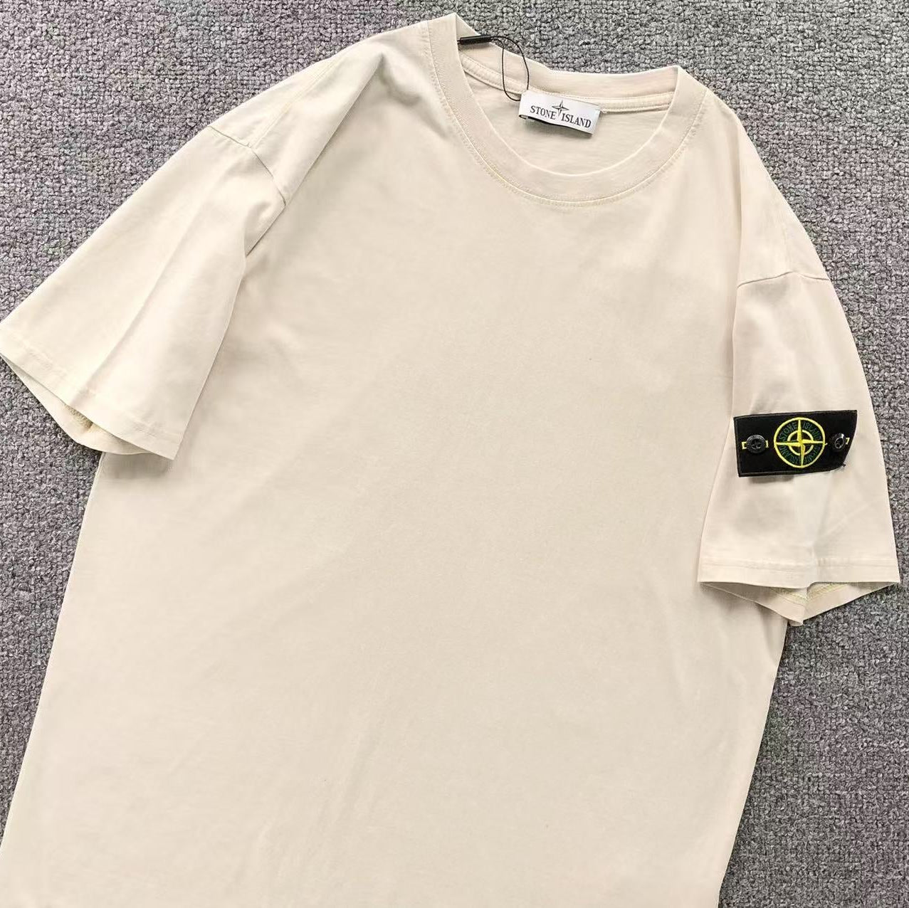 Stone Island White Short Set - HYPER LIST