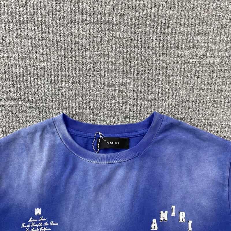 Livraison rapide – T-shirt bleu universitaire vintage Amiri