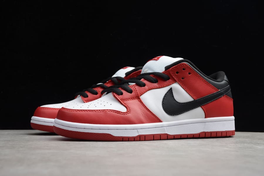 Nike SB Dunk Low Chicago - HYPER LIST