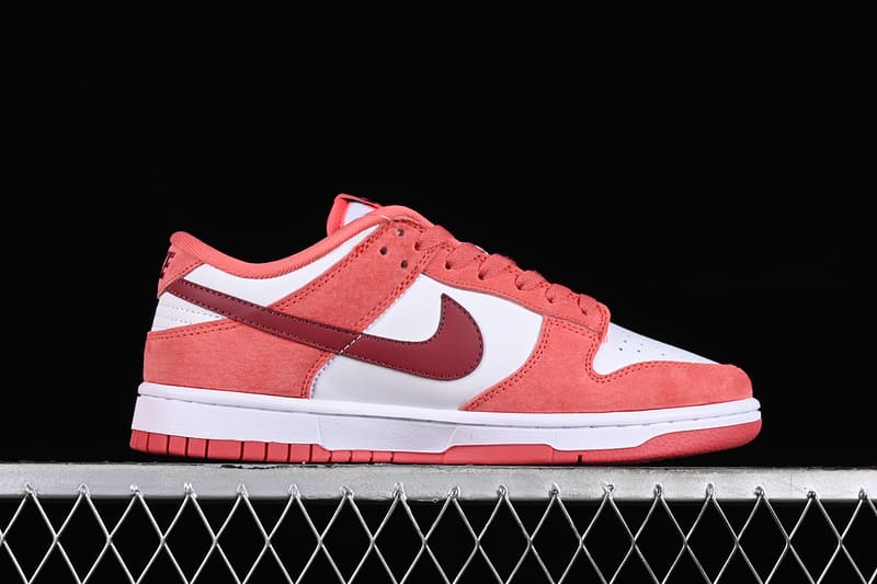Nike SB Dunk Low ‘Valentines Day’ (2024) - HYPER LIST