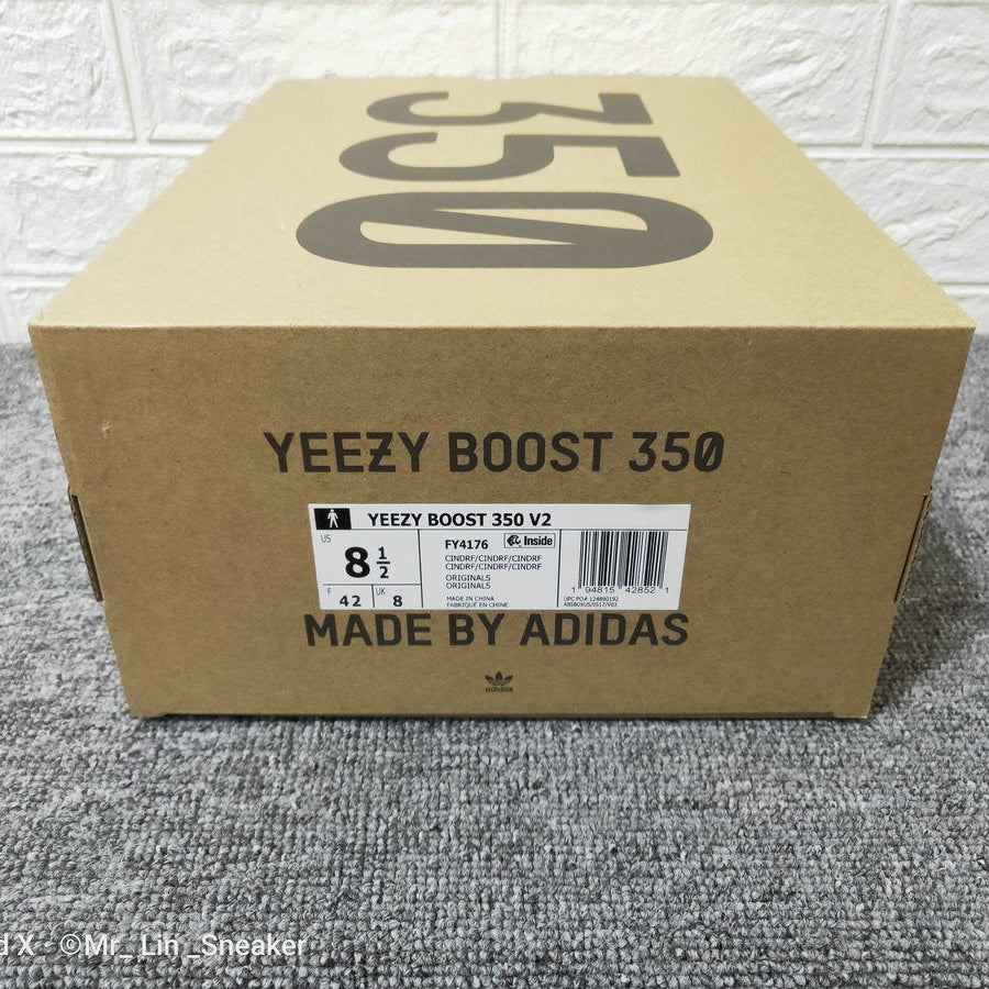 Yeezy Boost 350 Black - HYPER LIST