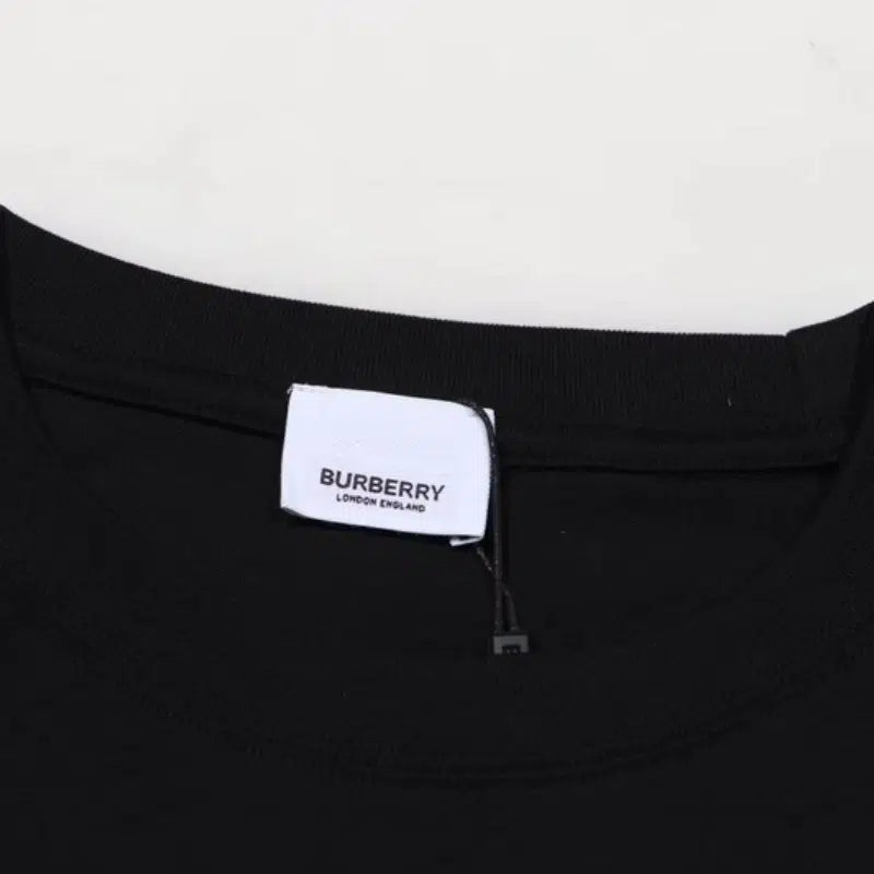 T-shirt Burberry Black BY037