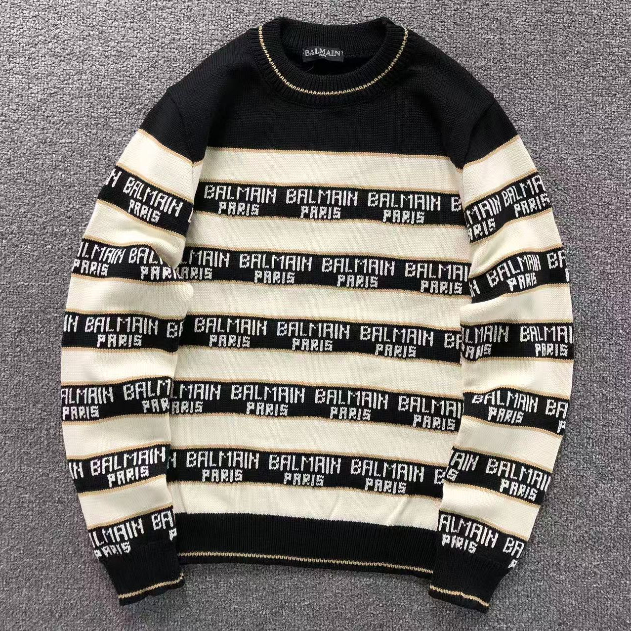 Balmain Paris Sweater H099