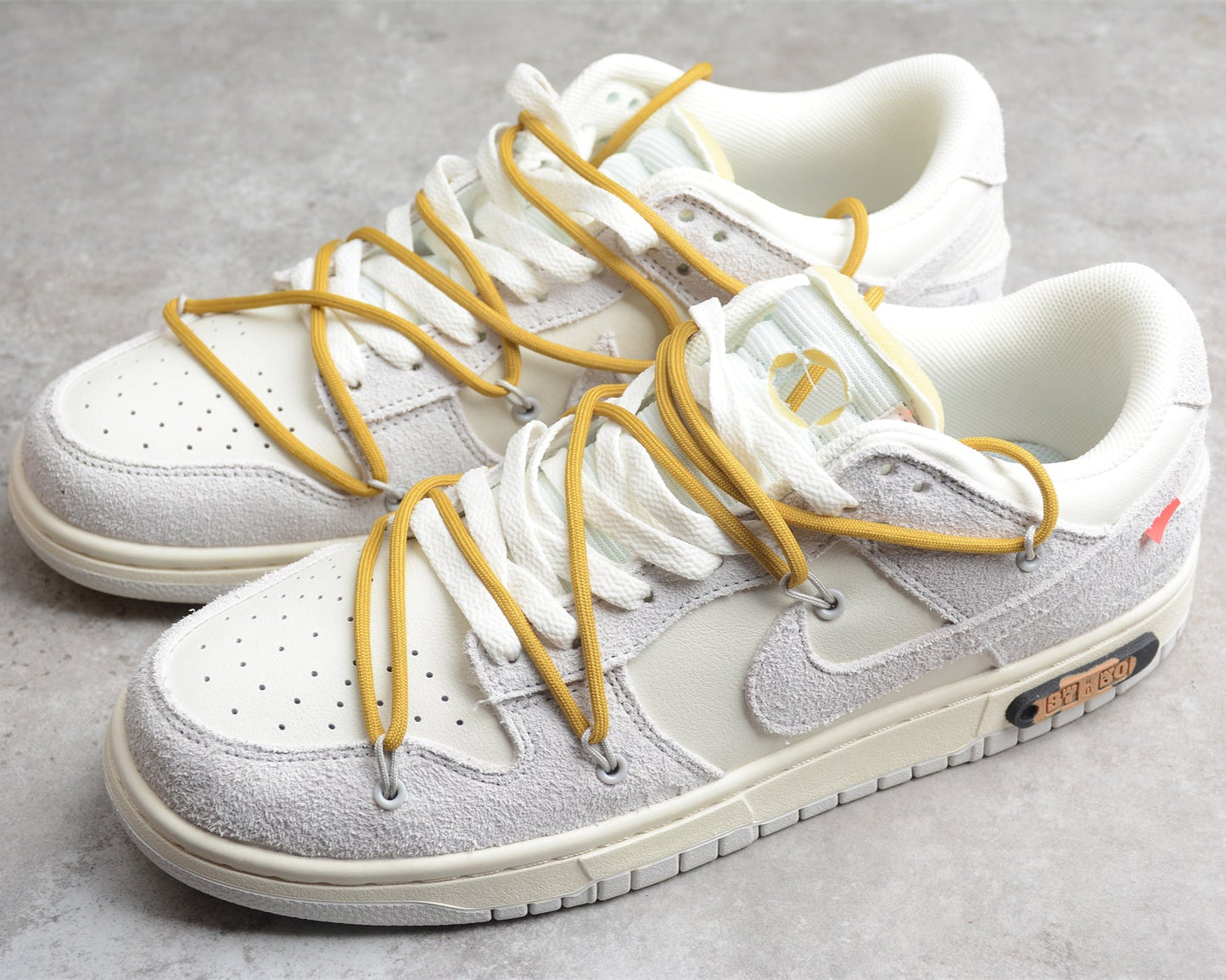 OFF-White x Air Force