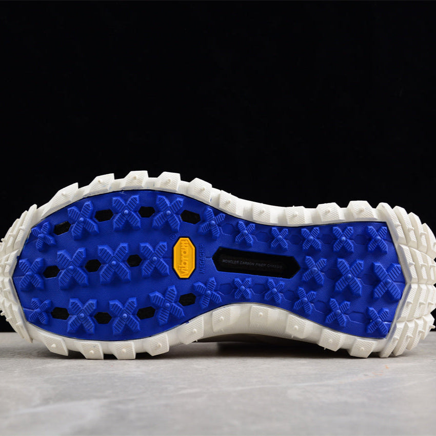 Moncler White - HYPER LIST