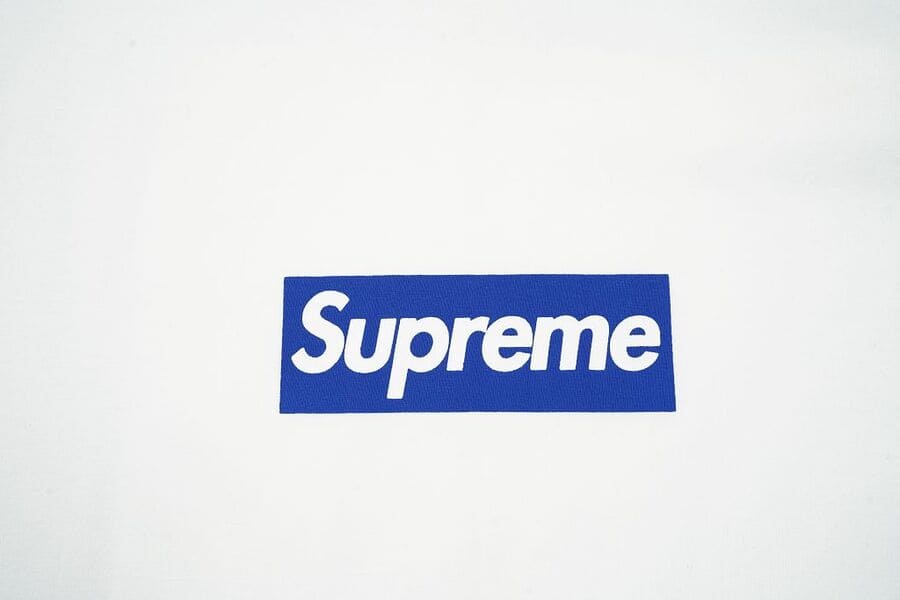 Camiseta Supreme Seoul Box Logo - HYPER LIST