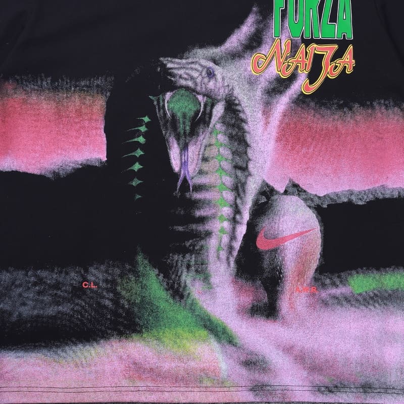 Camiseta Nike x NOCTA Cobra - HYPER LIST