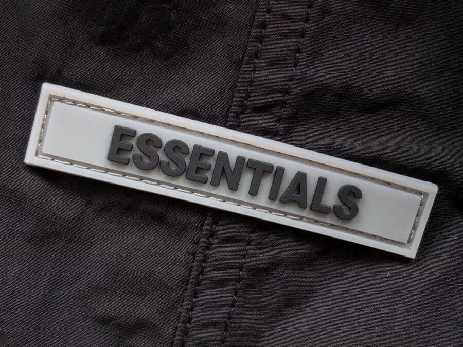 Shorts Fear of God Essentials Refletivo - HYPER LIST