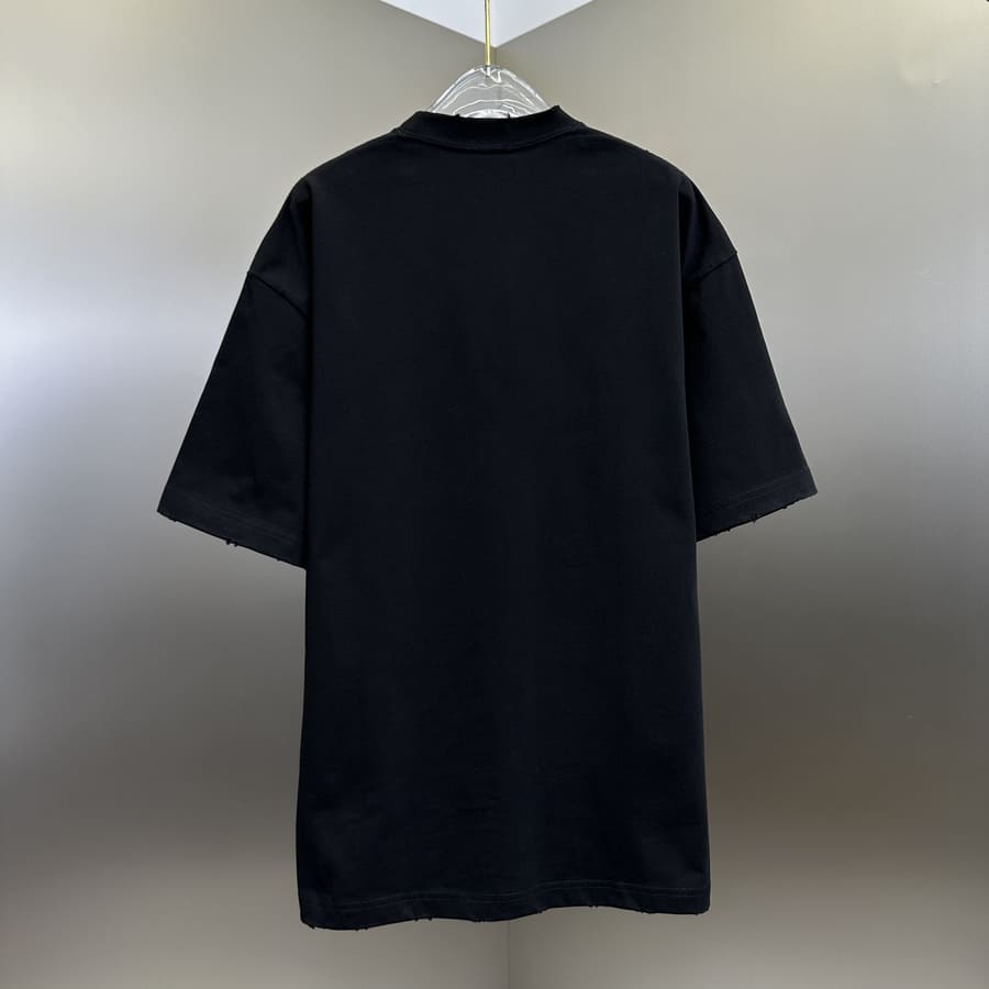 Camiseta Balenciaga Cracked Logo Distressed - HYPER LIST
