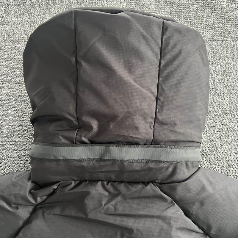Jaqueta Puffer Synaworld Preto/Azul - HYPER LIST