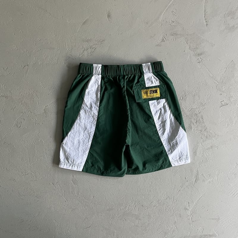 Shorts Corteiz Verde Branco - HYPER LIST