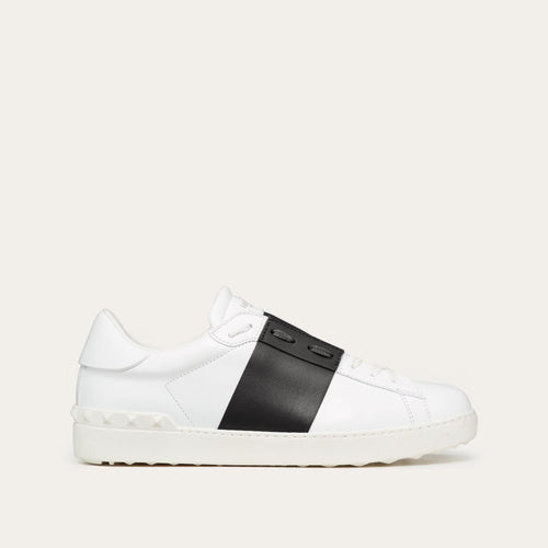 Valentino Calfskin Black - HYPER LIST