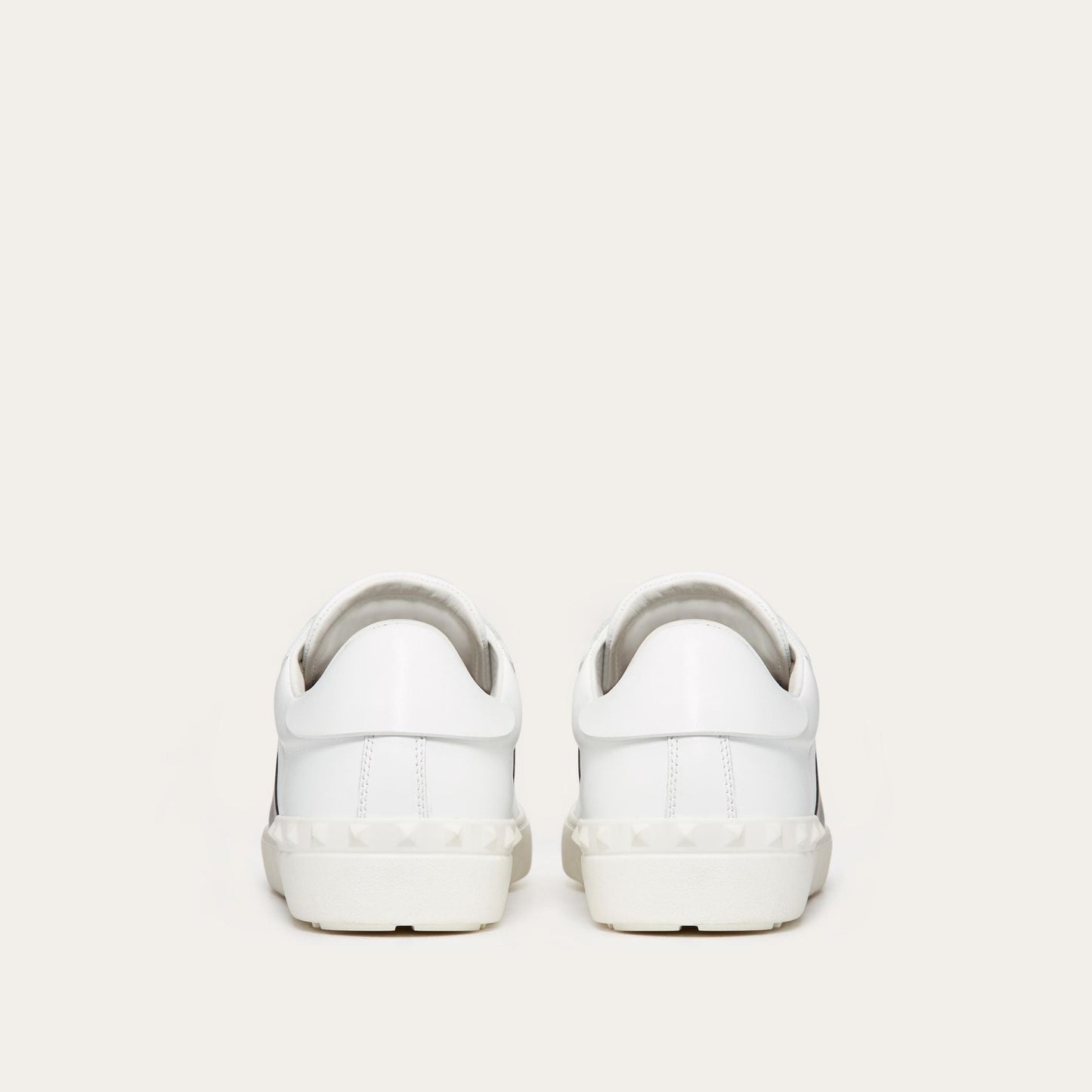 Valentino Calfskin Black - HYPER LIST