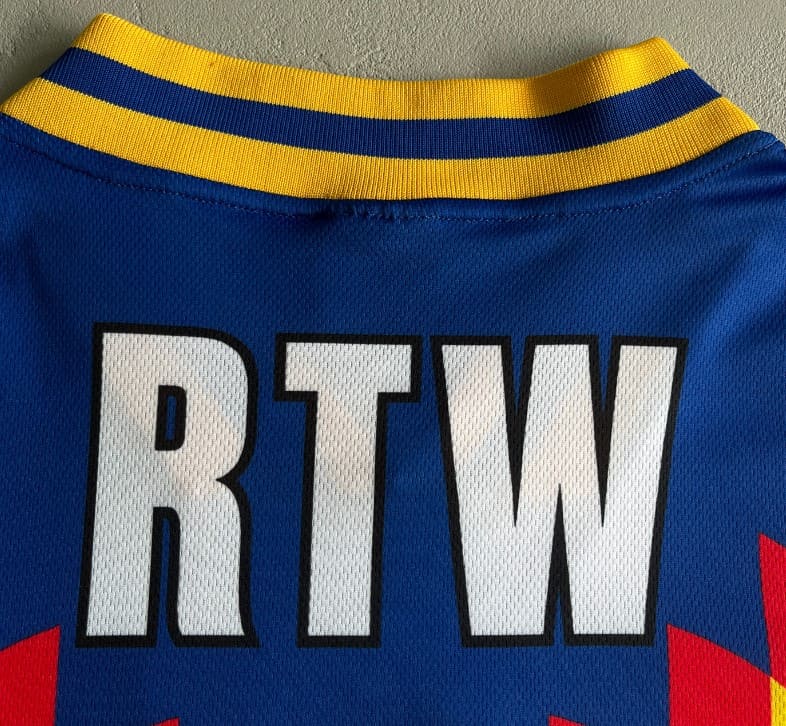 Camiseta Corteiz Futebol Azul - HYPER LIST