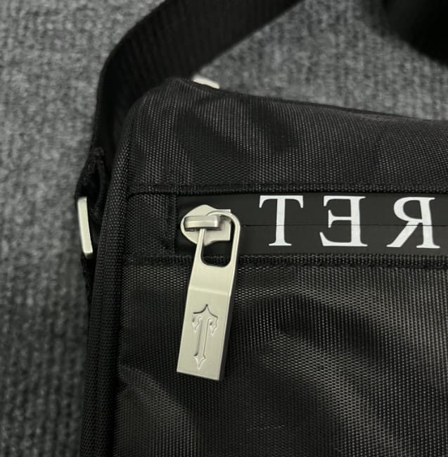 Bag Trapstar It's A Secret - HYPER LIST