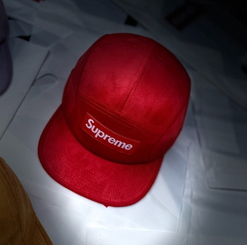 Boné Supreme Suede Camp Red - HYPER LIST