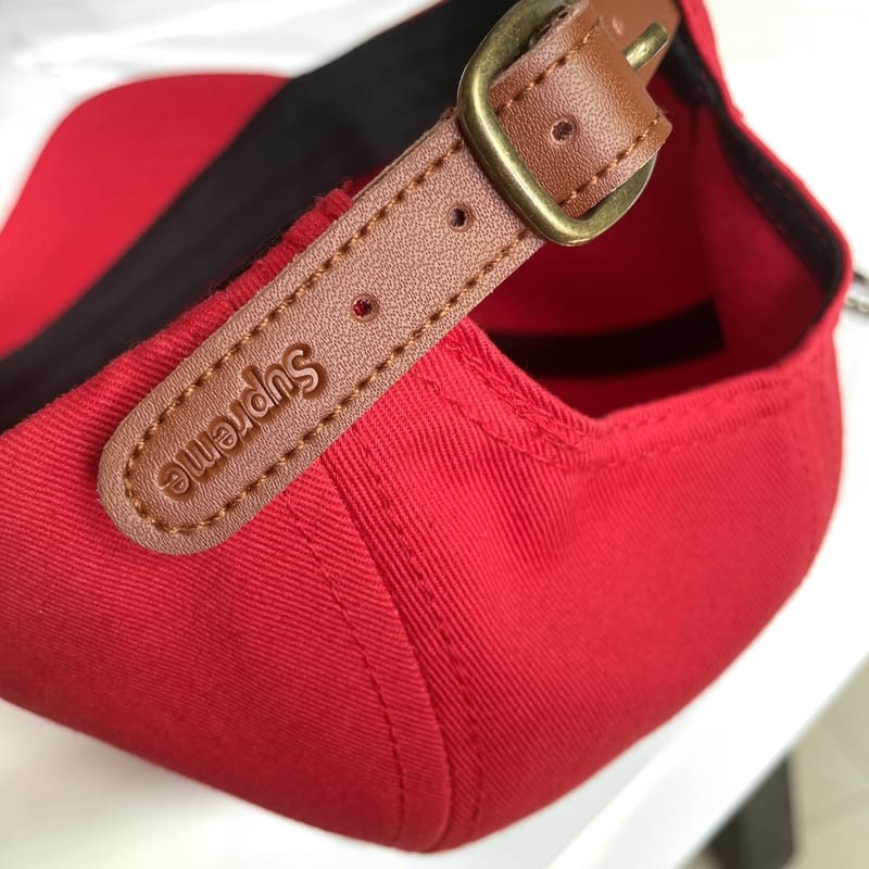 Boné Supreme Washed Chino Twill Camp Red - HYPER LIST