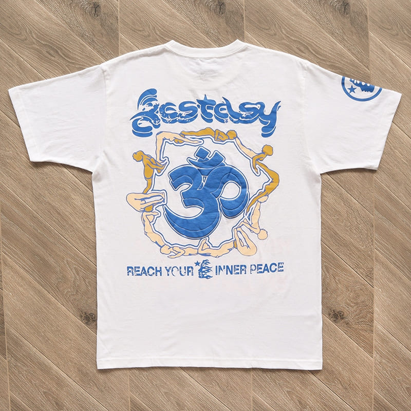 Camiseta Hellstar Yoga Cream - HYPER LIST