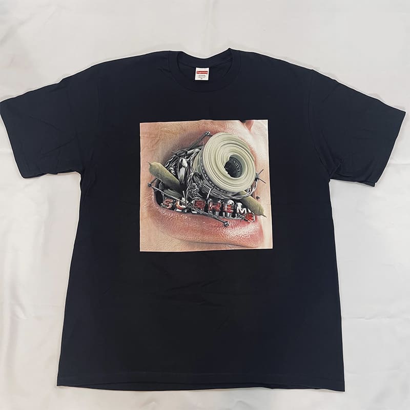 Camiseta Supreme Braces - HYPER LIST