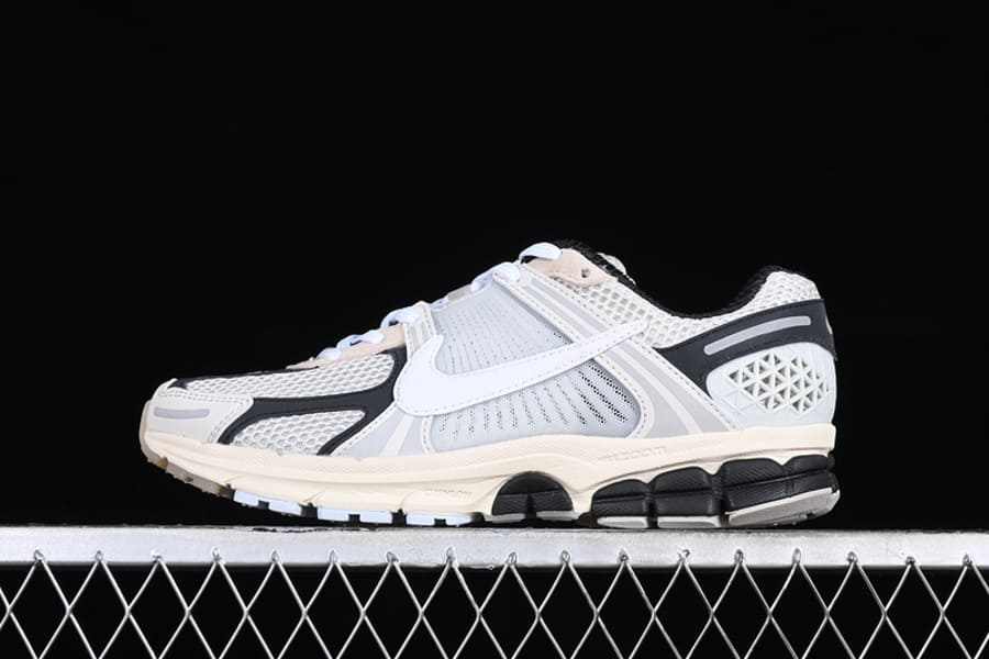 Nike Zoom Vomero 5 Supersonic - HYPER LIST
