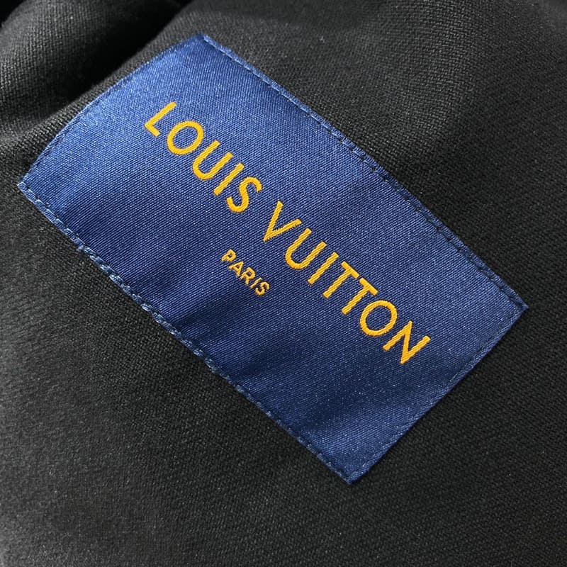 Jaqueta Louis Vuitton Printed Denim - HYPER LIST