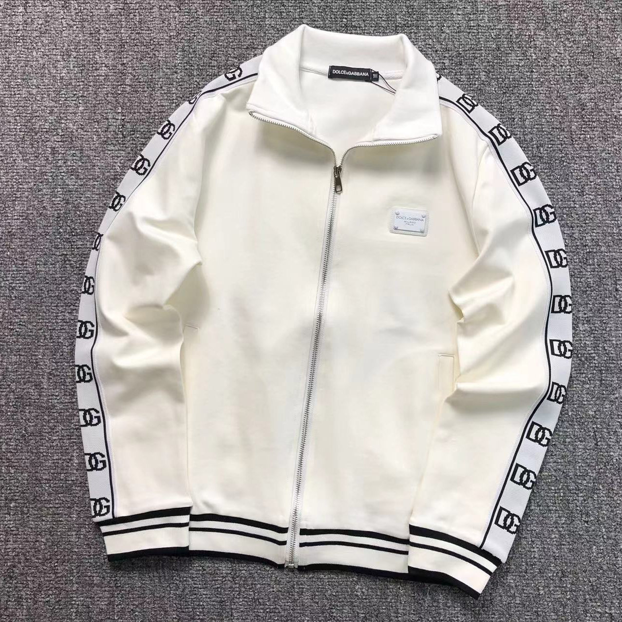 Dolce Gabbana White Tracksuit - HYPER LIST