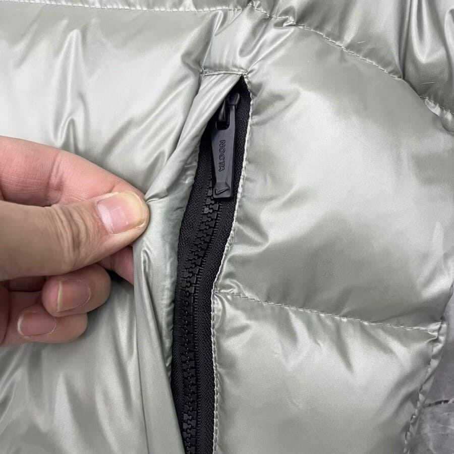Jaqueta Puffer Nike NOCTA Cinza - HYPER LIST