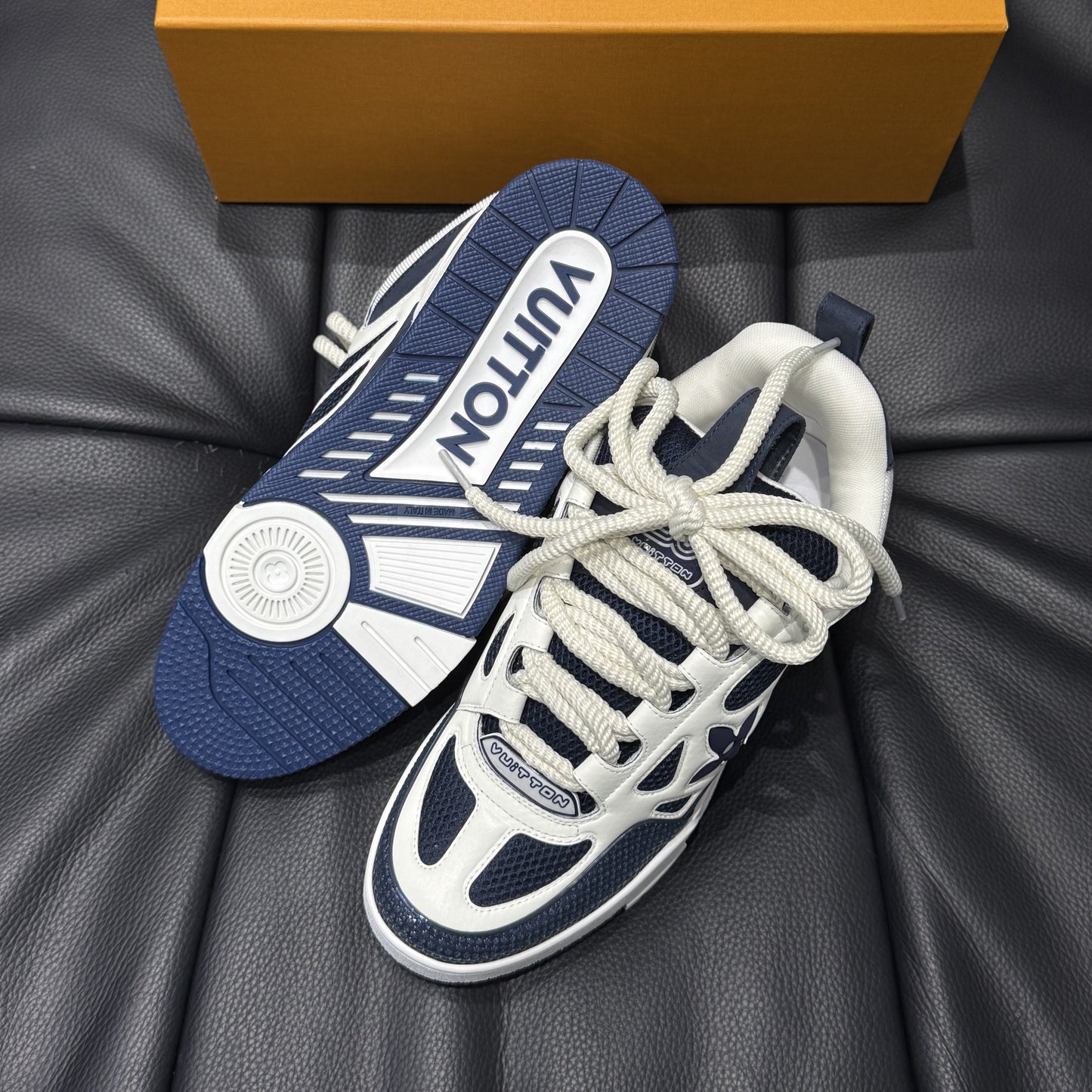 Louis Vuitton Skate Black Navy - HYPER LIST