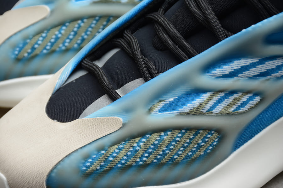 Adidas Yeezy 700 V3 Arzareth - HYPER LIST