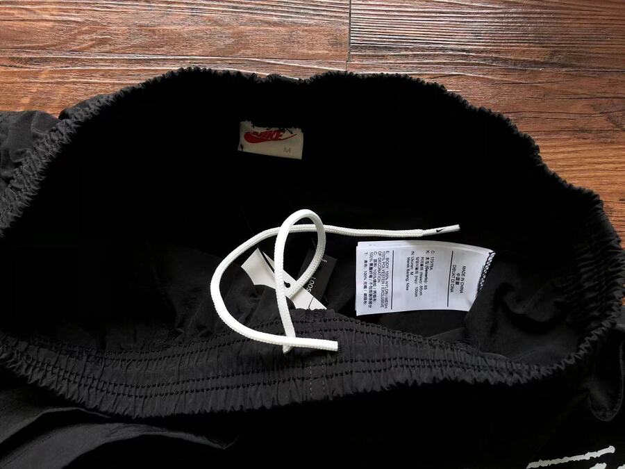 Shorts Nike x Stussy - HYPER LIST