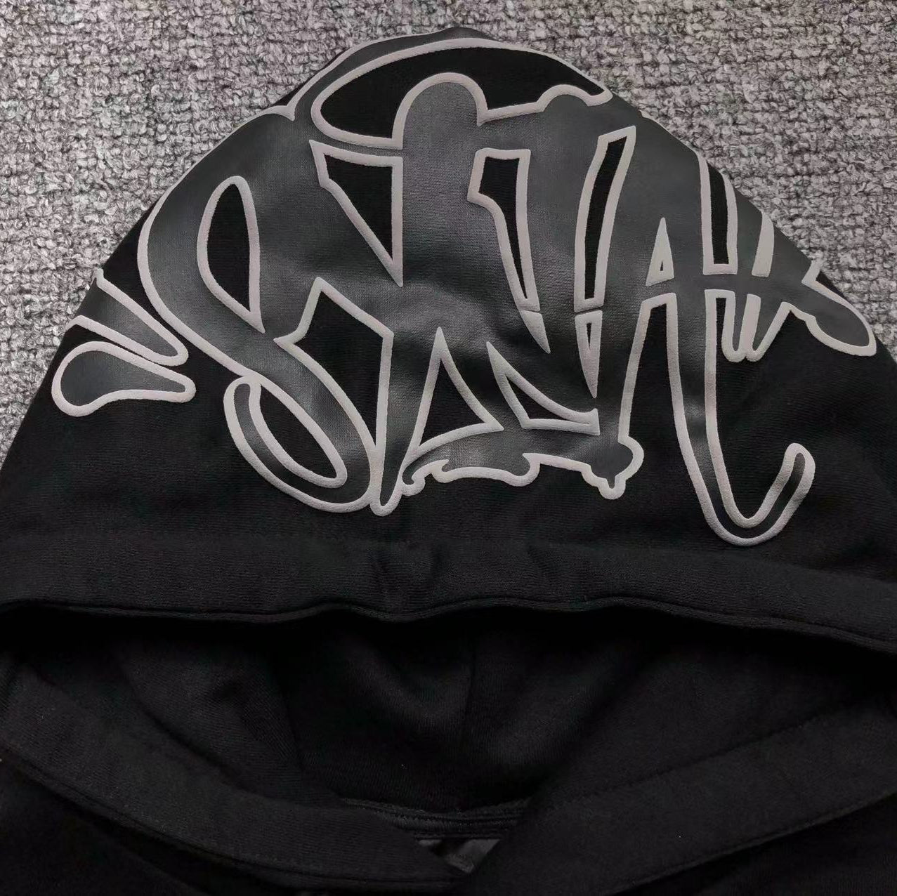 Syna World Black Tracksuit - HYPER LIST