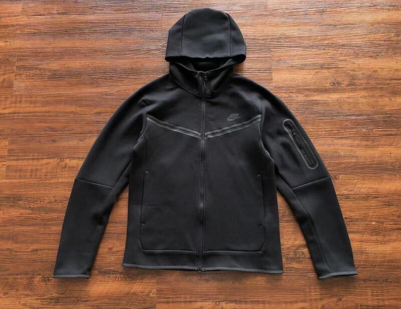 Jaqueta Nike Tech Fleece Preta - HYPER LIST